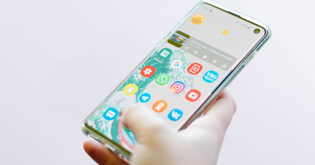 Flutter vs React Native: Which Should You Pick? cover